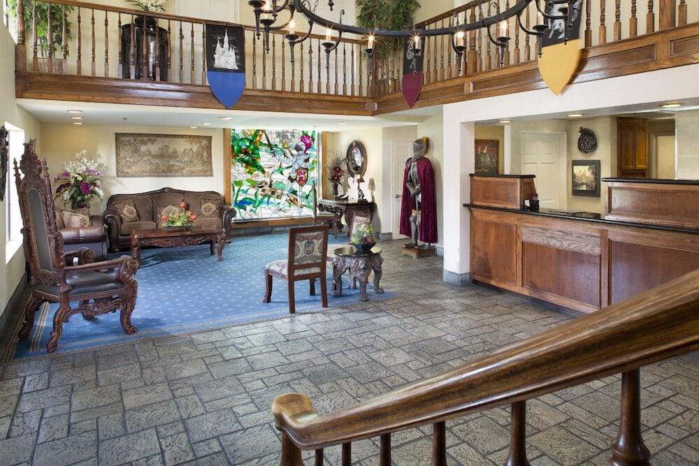 Castle Inn And Suites Анахайм Екстериор снимка